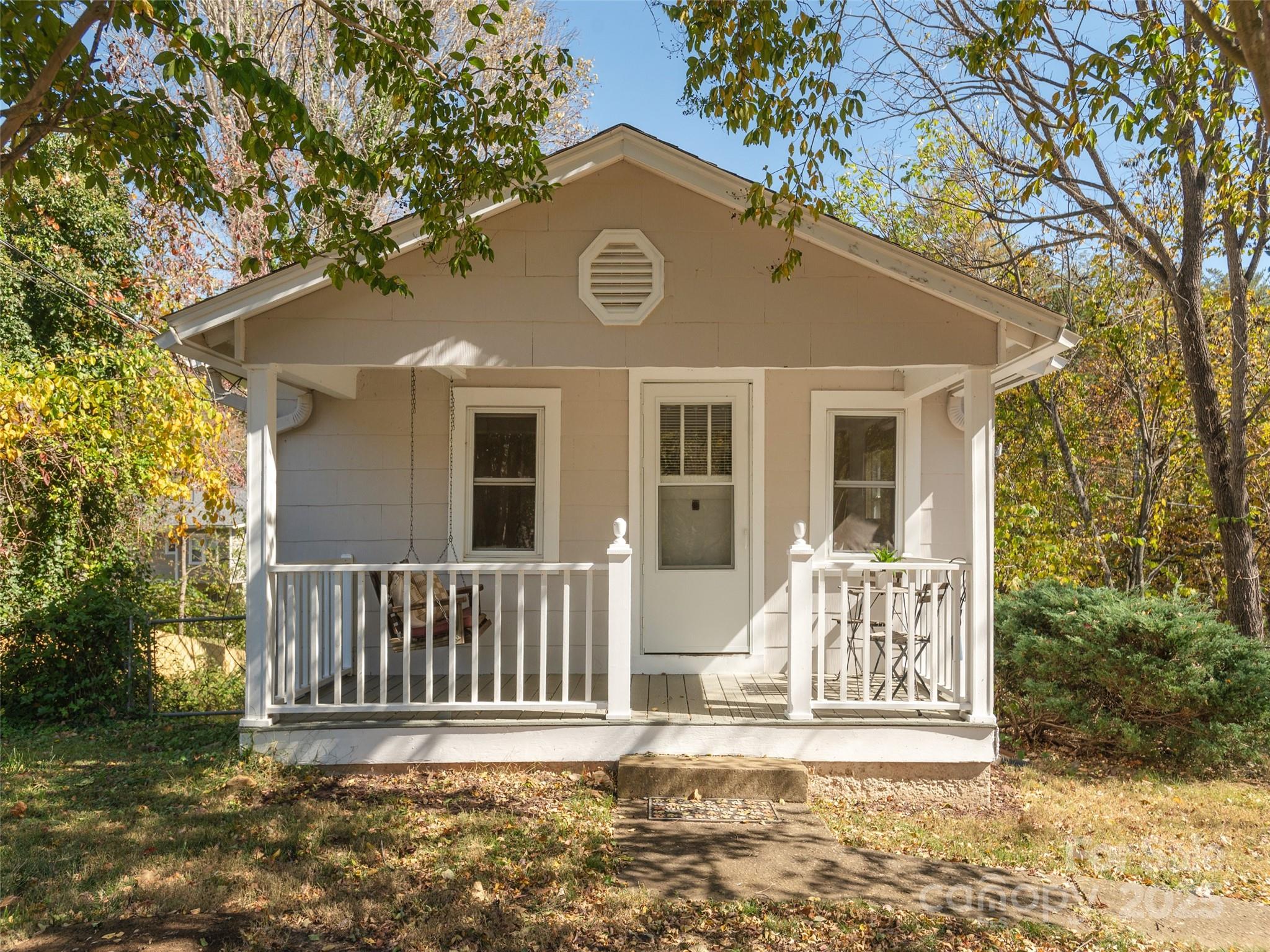 80 Pershing Road Asheville, NC 28805 - Photo 3 of 19 Gallery Image 3