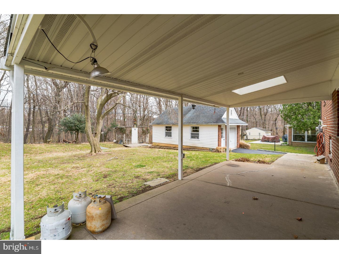 291 Lewis Road Springfield, PA 19064 - Photo 17 of 24 Porch