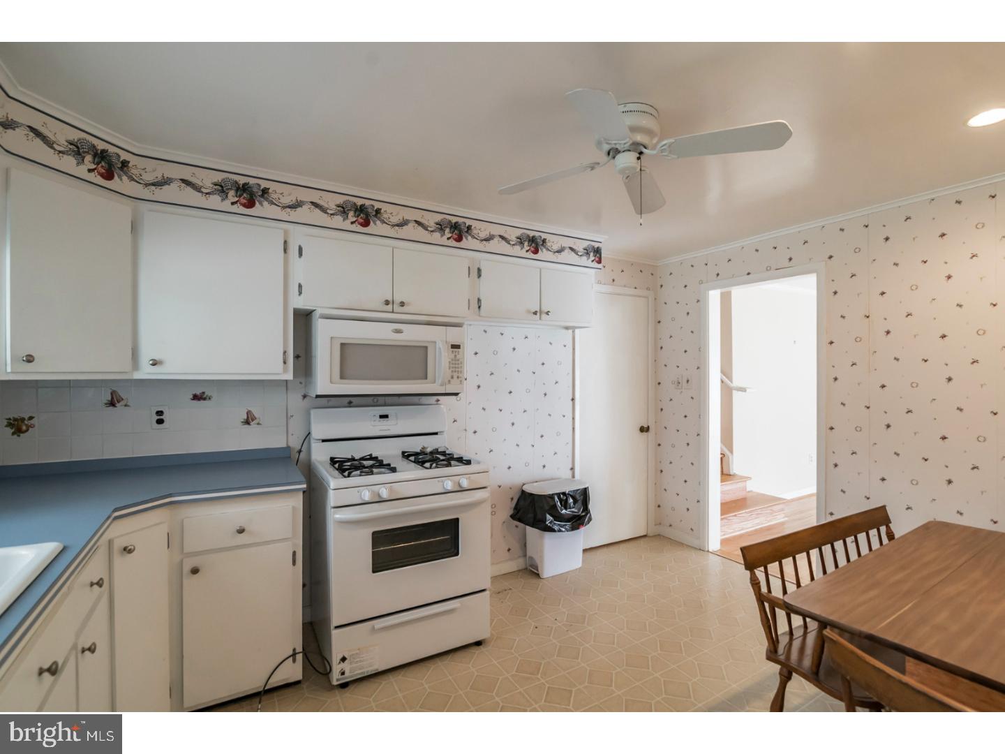 291 Lewis Road Springfield, PA 19064 - Photo 7 of 24 Kitchen