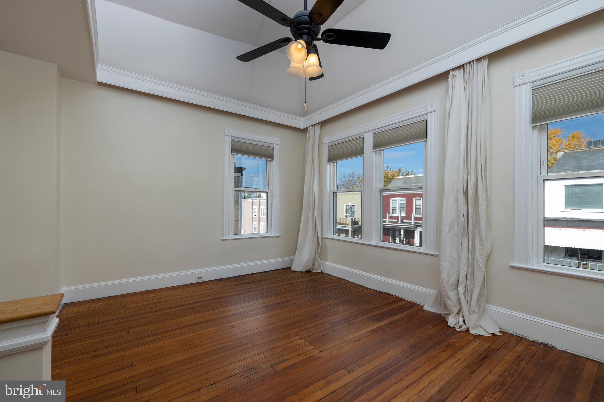 762 Gresham Place Northwest Washington, DC 20001 - Photo 16 of 29