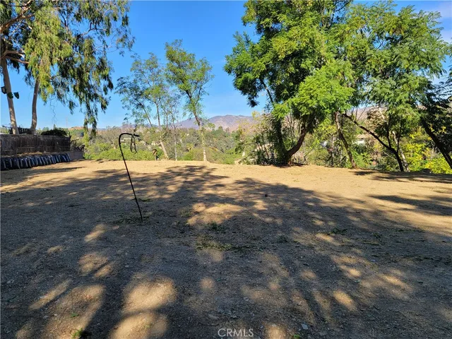 $599,999 | 10198 La Canada Way, Sunland, CA 91040