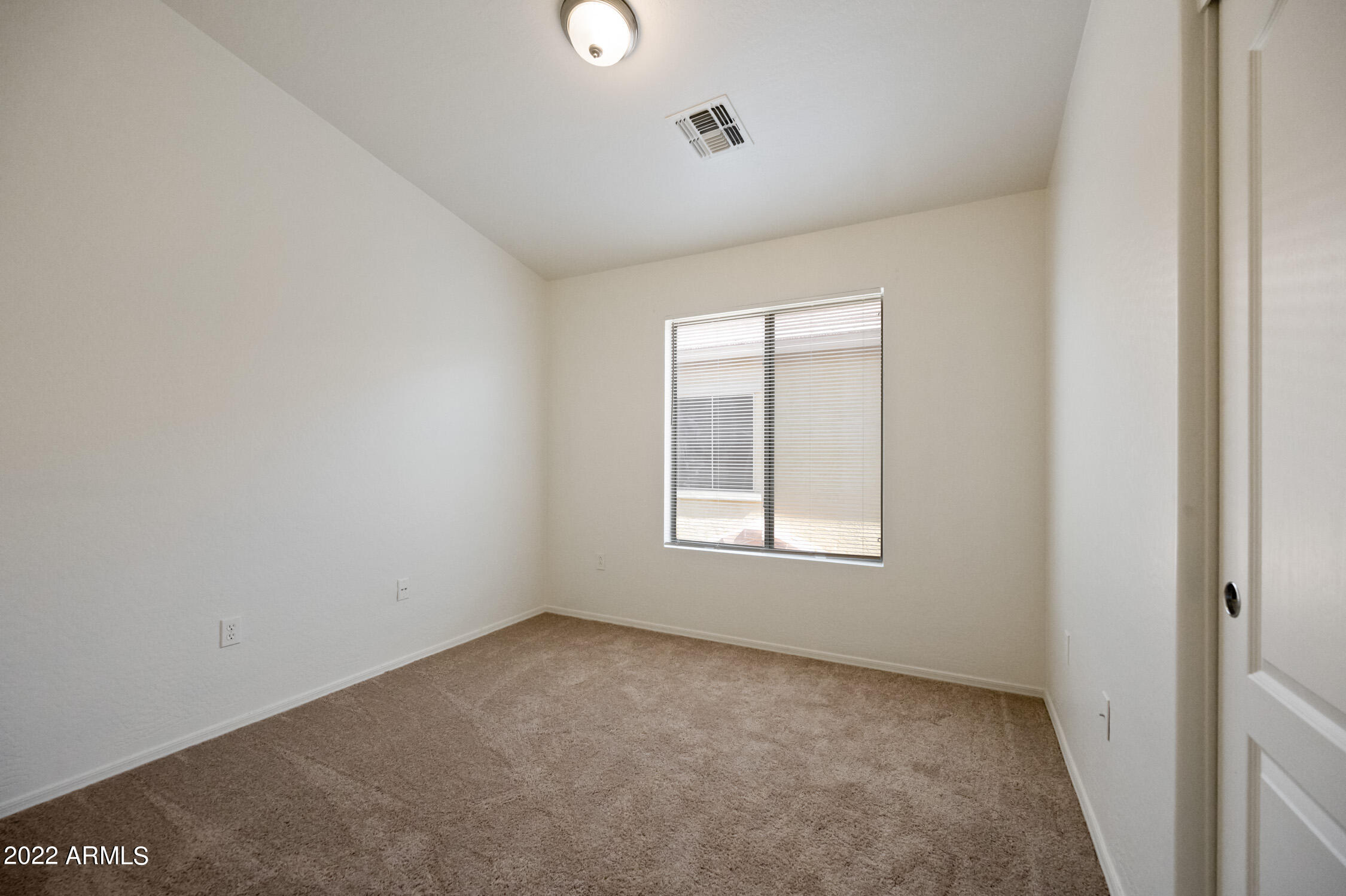 2250 East Deer Valley Drive, Unit 78 Phoenix, AZ 85024 - Photo 18 of 22 ocupix-2250EDVR78-20