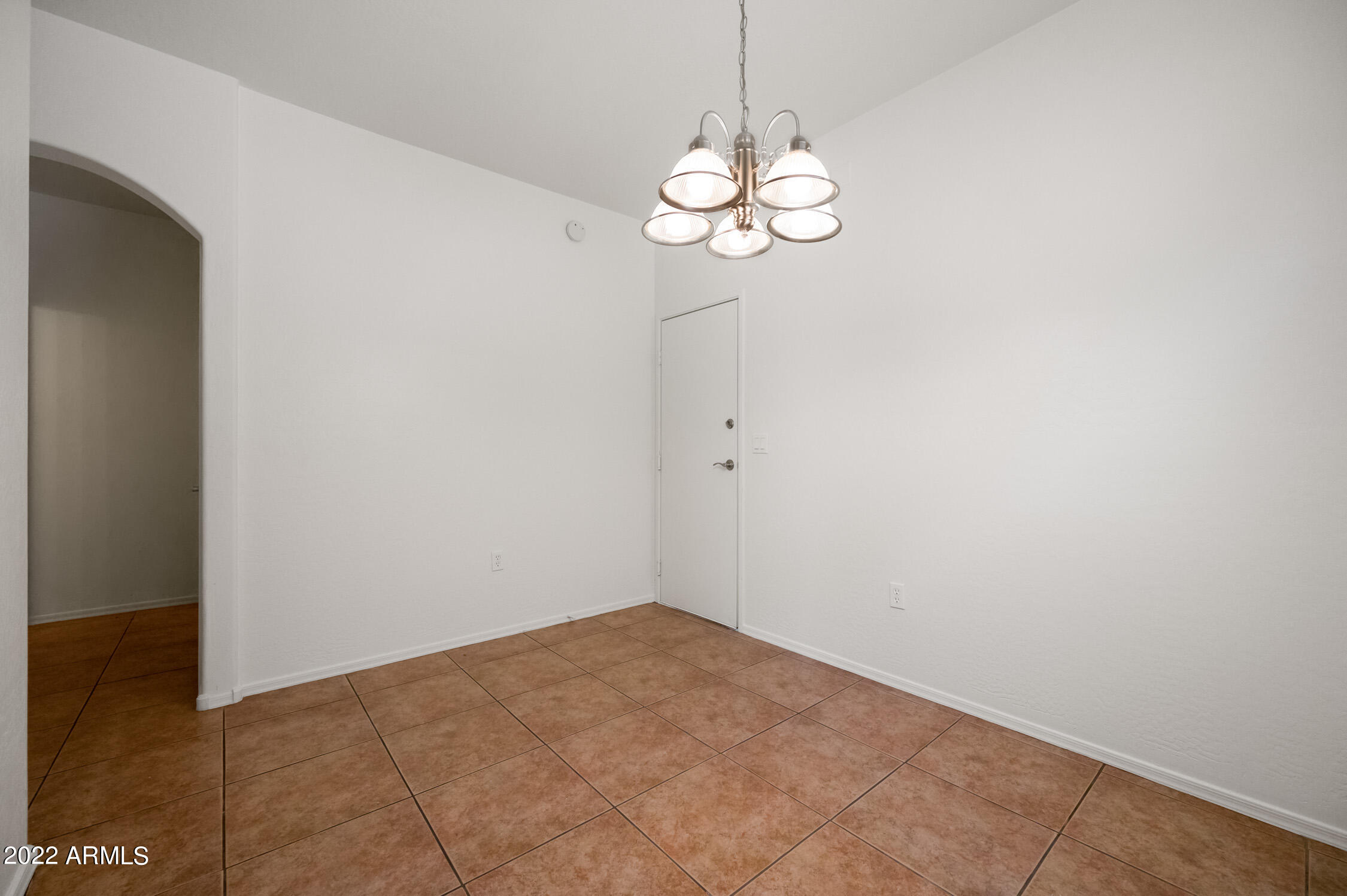 2250 East Deer Valley Drive, Unit 78 Phoenix, AZ 85024 - Photo 8 of 22 ocupix-2250EDVR78-9