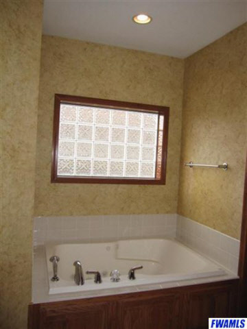 2112 Calais Road Fort Wayne, IN 46814 - Photo 19 of 28 Gallery Image 19