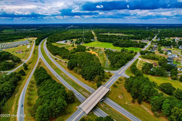 $345,000 | 4725 Packhouse Road, La Grange, NC 28551