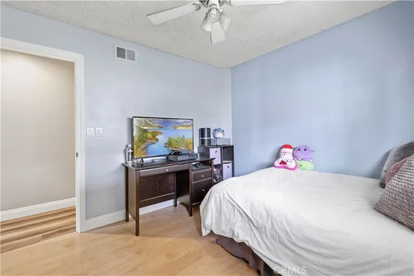 $775,000 | 27816 Ridgegrove Drive, Saugus, CA 91350