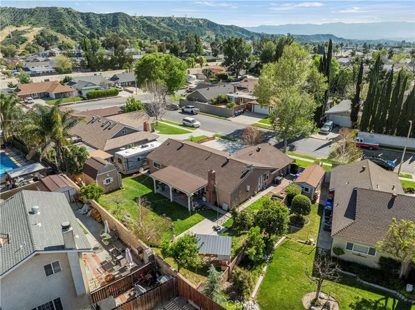 $775,000 | 27816 Ridgegrove Drive, Saugus, CA 91350