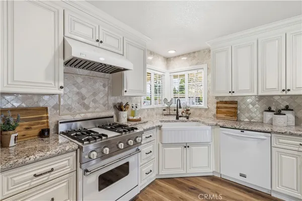 $775,000 | 27816 Ridgegrove Drive, Saugus, CA 91350