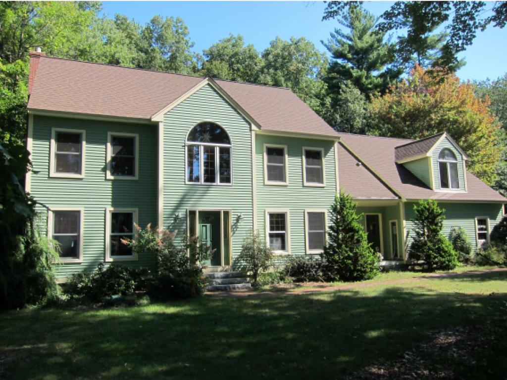 10 Country Farm Road Stratham, NH 03885 - Photo 1 of 32