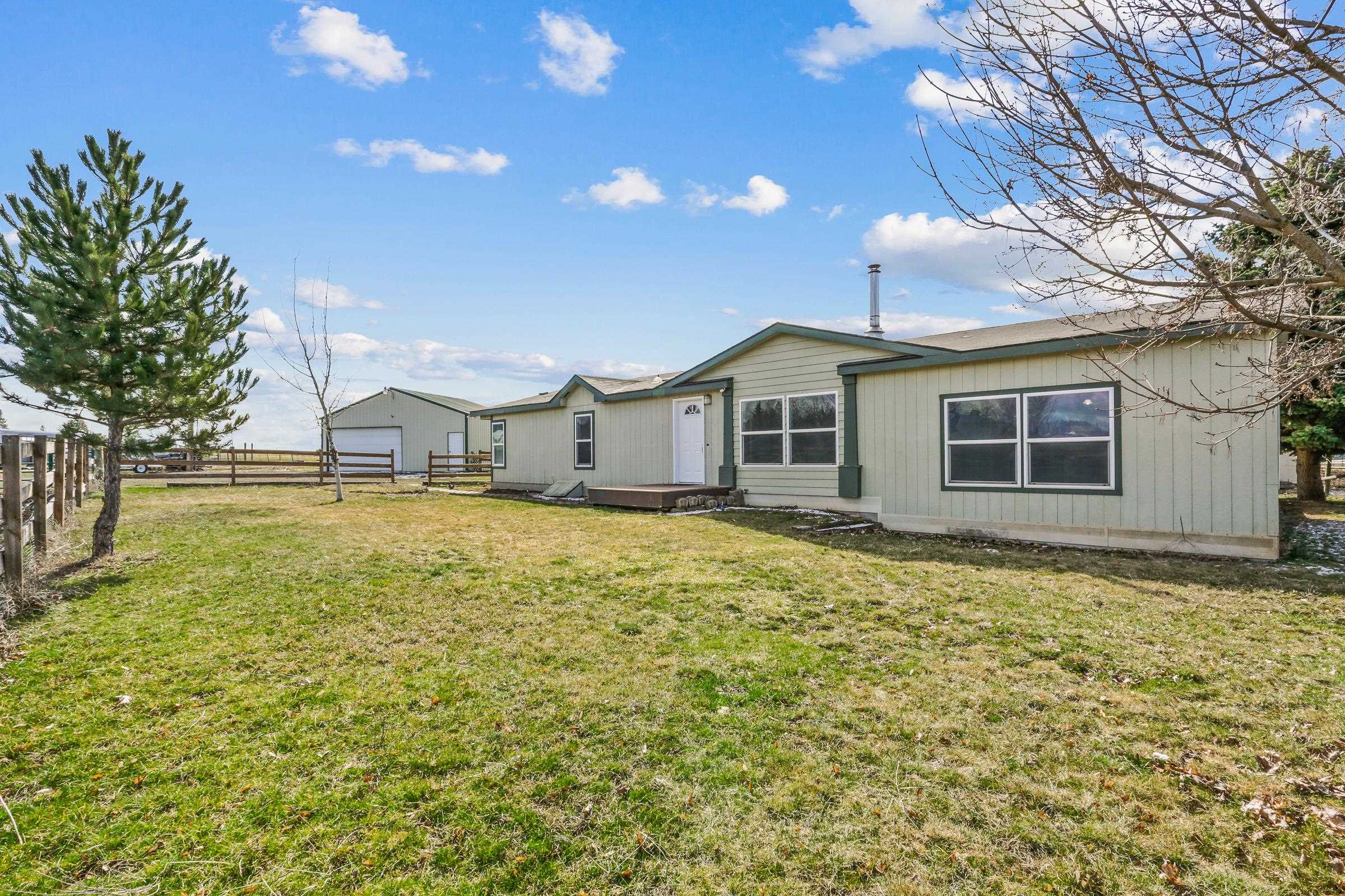 1117 West Paradise Road Spokane, WA 99224 - Photo 1 of 20