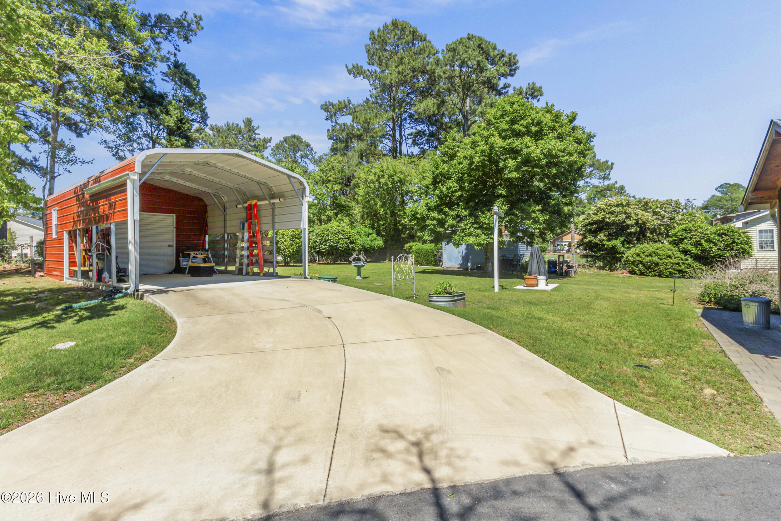 312 Rockledge Road New Bern, NC 28562 - Photo 31 of 44 32_img_5838 (1)