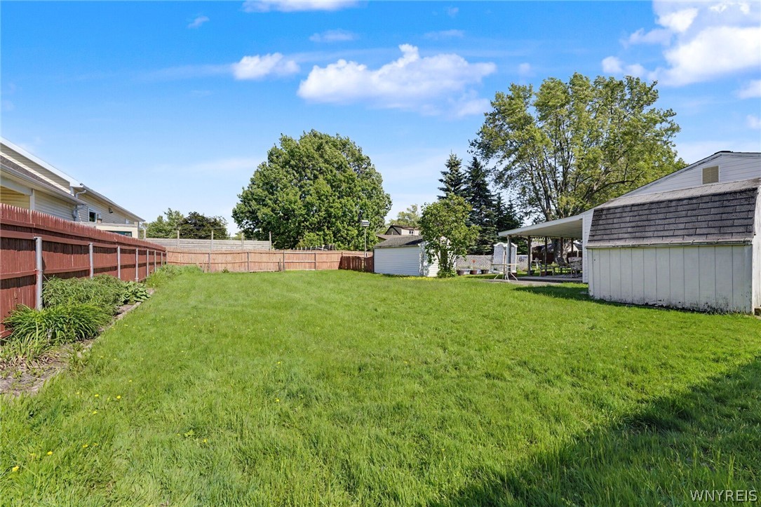 233 Dean Road Cheektowaga, NY 14043 - Photo 25 of 33