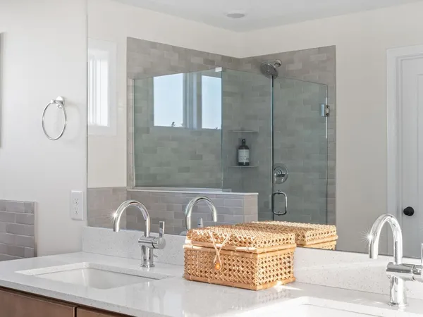 $1,195,000 | 27 Leo Lane, South Burlington, VT 05403