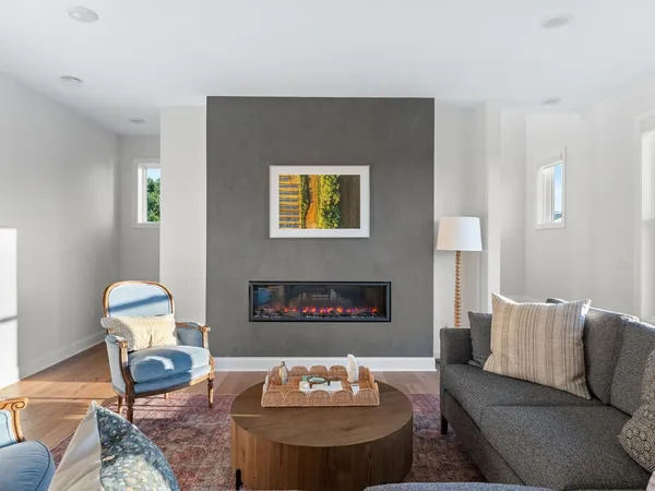 $1,195,000 | 27 Leo Lane, South Burlington, VT 05403