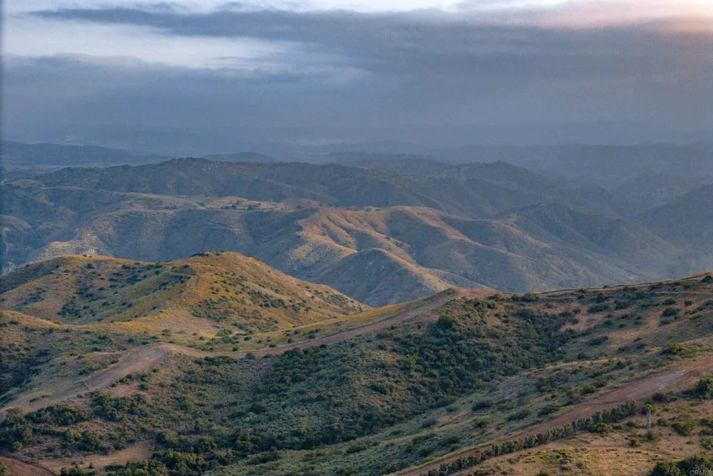 6 Harris Drive Fallbrook, CA 92028 - Photo 8 of 33 a view of mountains in the background