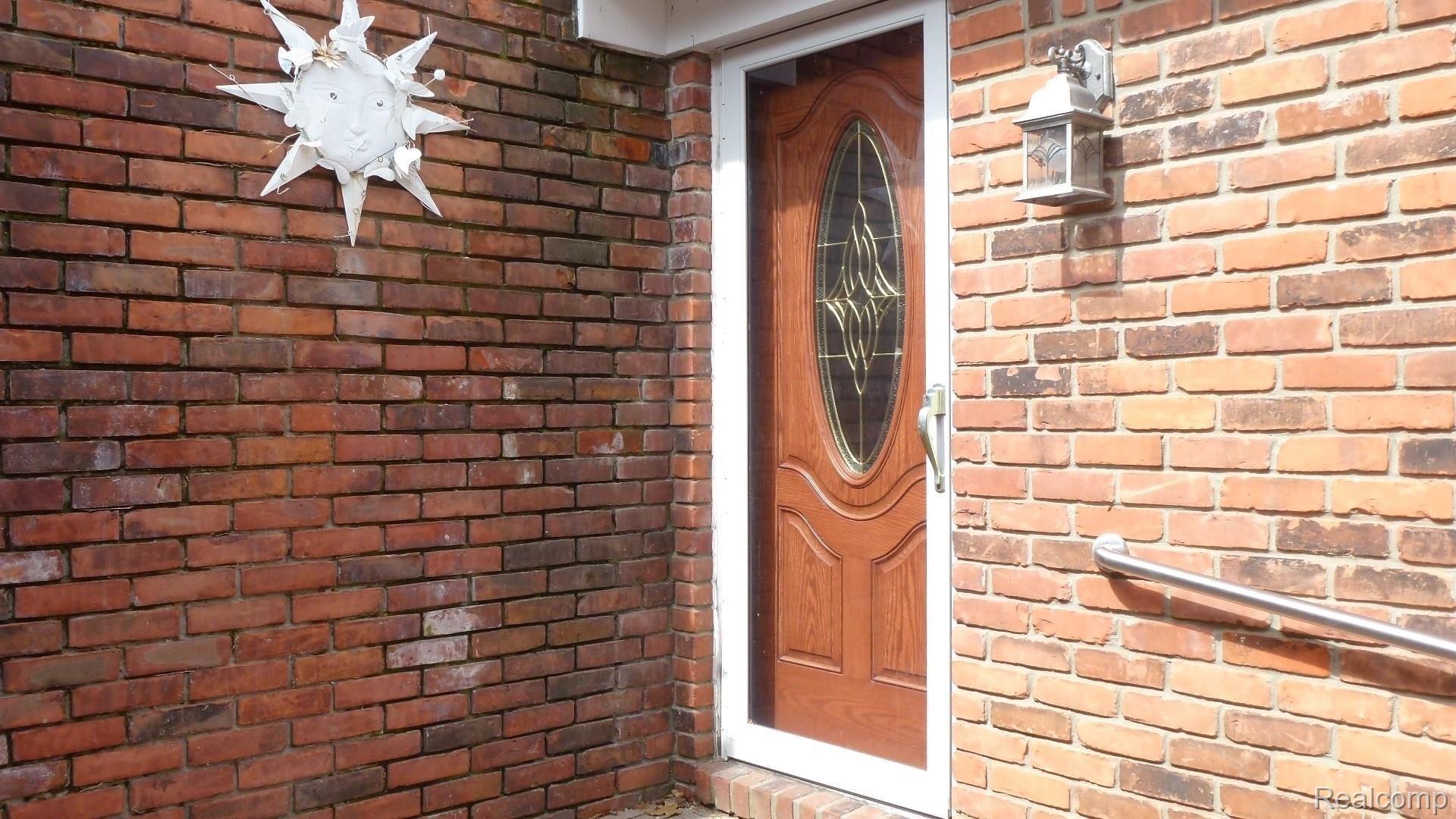 332 Texas Avenue Rochester, MI 48309 - Photo 28 of 28 P1030060.JPG