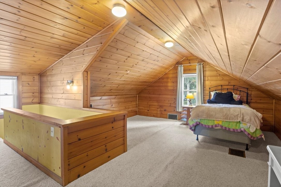 62 Mayfair Drive Irondequoit, NY 14617 - Photo 21 of 37