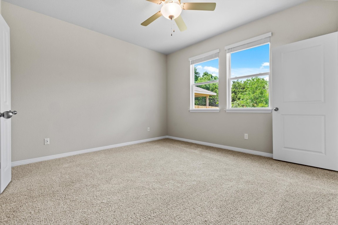 520 View Drive Georgetown, TX 78628 - Photo 13 of 23 an empty room with a window
