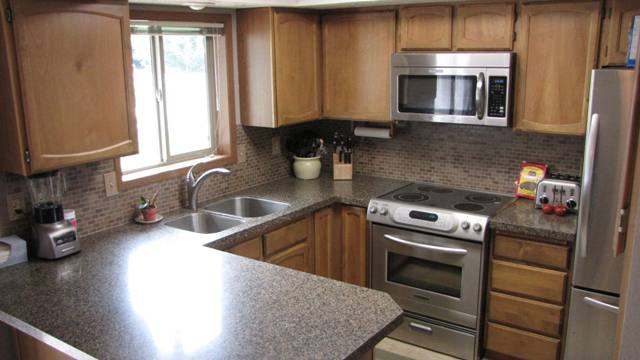 3502 South Pines Road Spokane Valley, WA 99206 - Photo 2 of 9