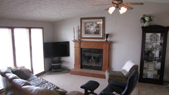 3502 South Pines Road Spokane Valley, WA 99206 - Photo 3 of 9