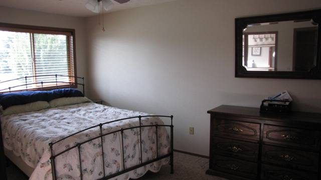 3502 South Pines Road Spokane Valley, WA 99206 - Photo 4 of 9