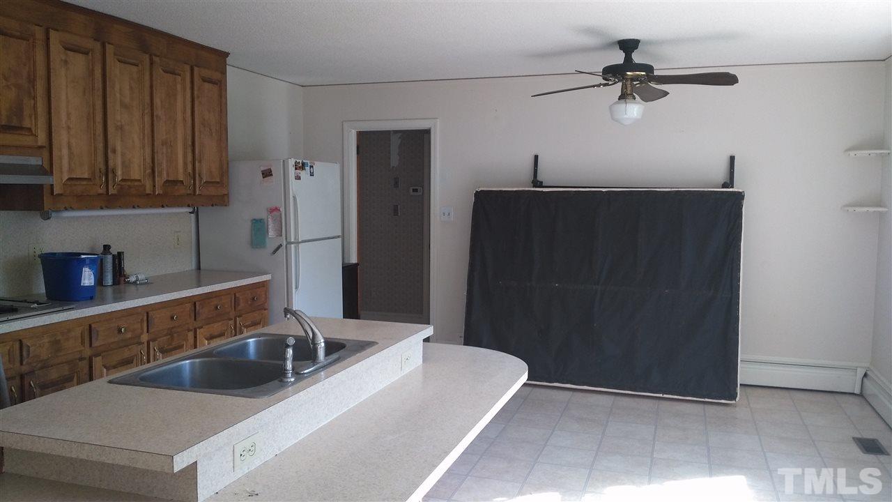 641 Montague Road Angier, NC 27501 - Photo 4 of 13 Gallery Image 4