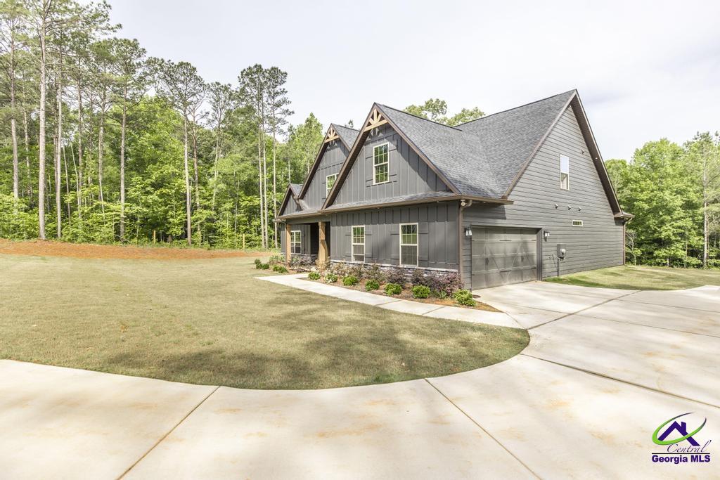 1204 Teagle Road Forsyth, GA 31029 - Photo 2 of 37