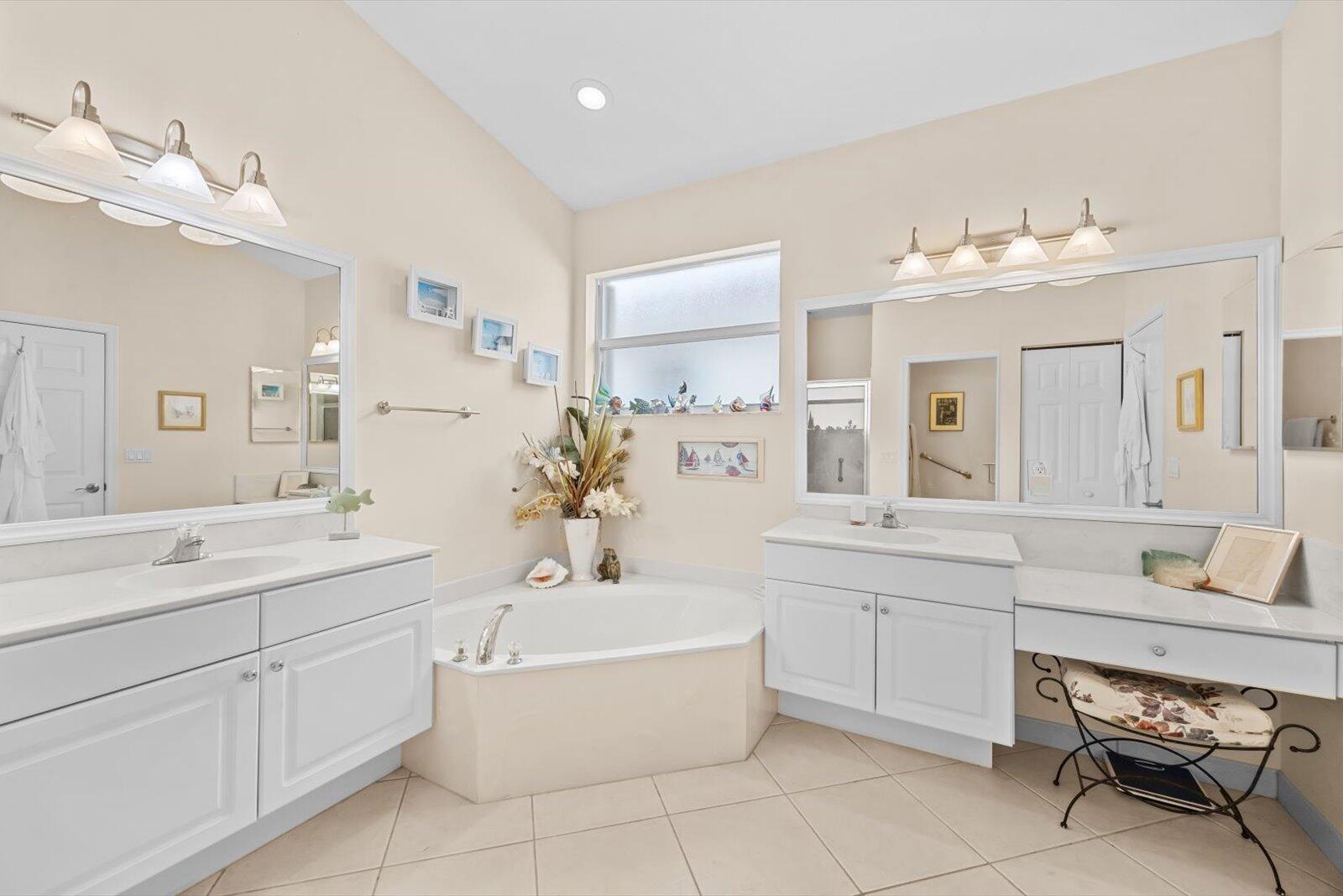 334 Springview Loop Port St. Lucie, FL 34986 - Photo 25 of 68 25-spring in-14