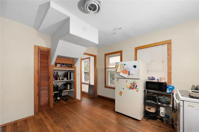 $539,900 | 36 Blackamore Avenue, Cranston, RI 02910