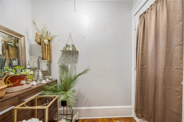 $539,900 | 36 Blackamore Avenue, Cranston, RI 02910