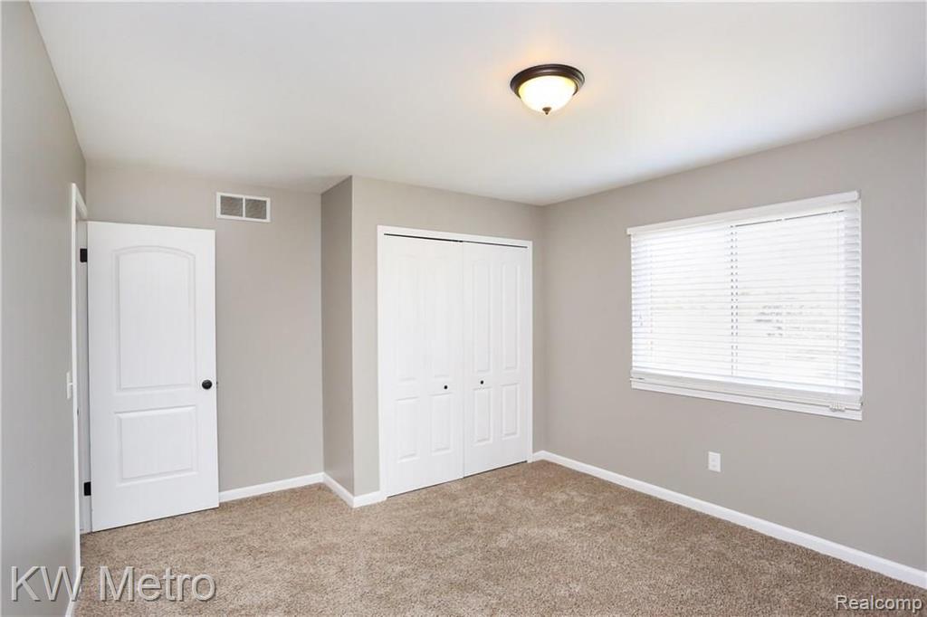 254 Slade Court Rochester Hills, MI 48307 - Photo 37 of 48 Gallery Image 37