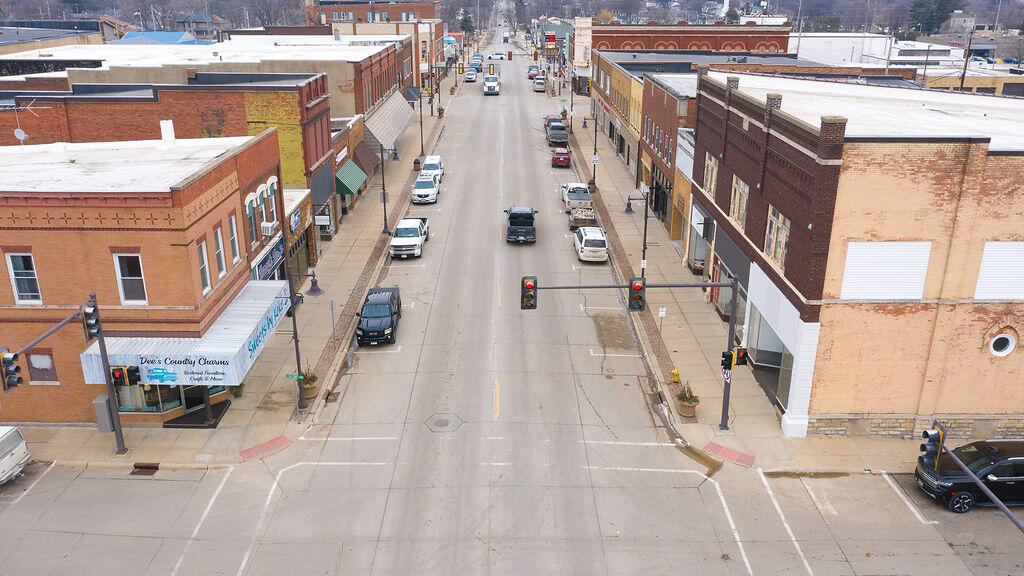 2 East Main Street New Hampton, IA 50659 - Photo 22 of 22 DJI_0033