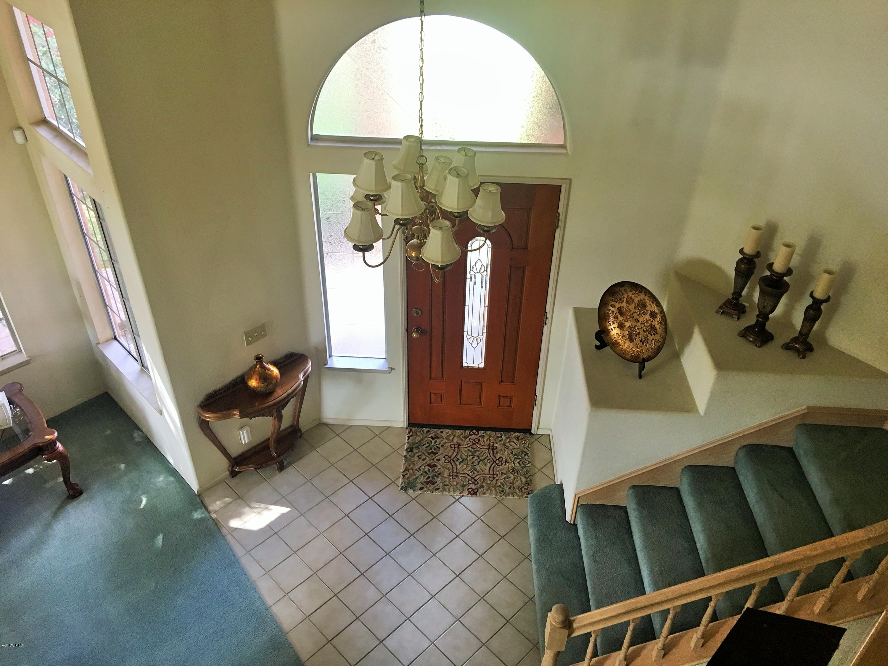 330 Innwood Road Simi Valley, CA 93065 - Photo 3 of 63 IMG_3612