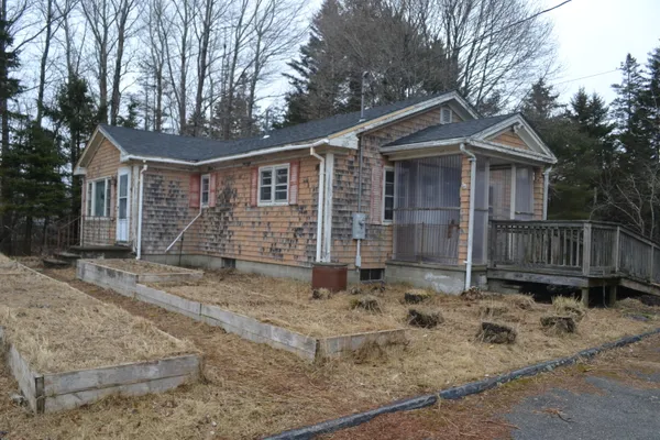 $75,000 | 135 Jacksonville Road, East Machias, ME 04630