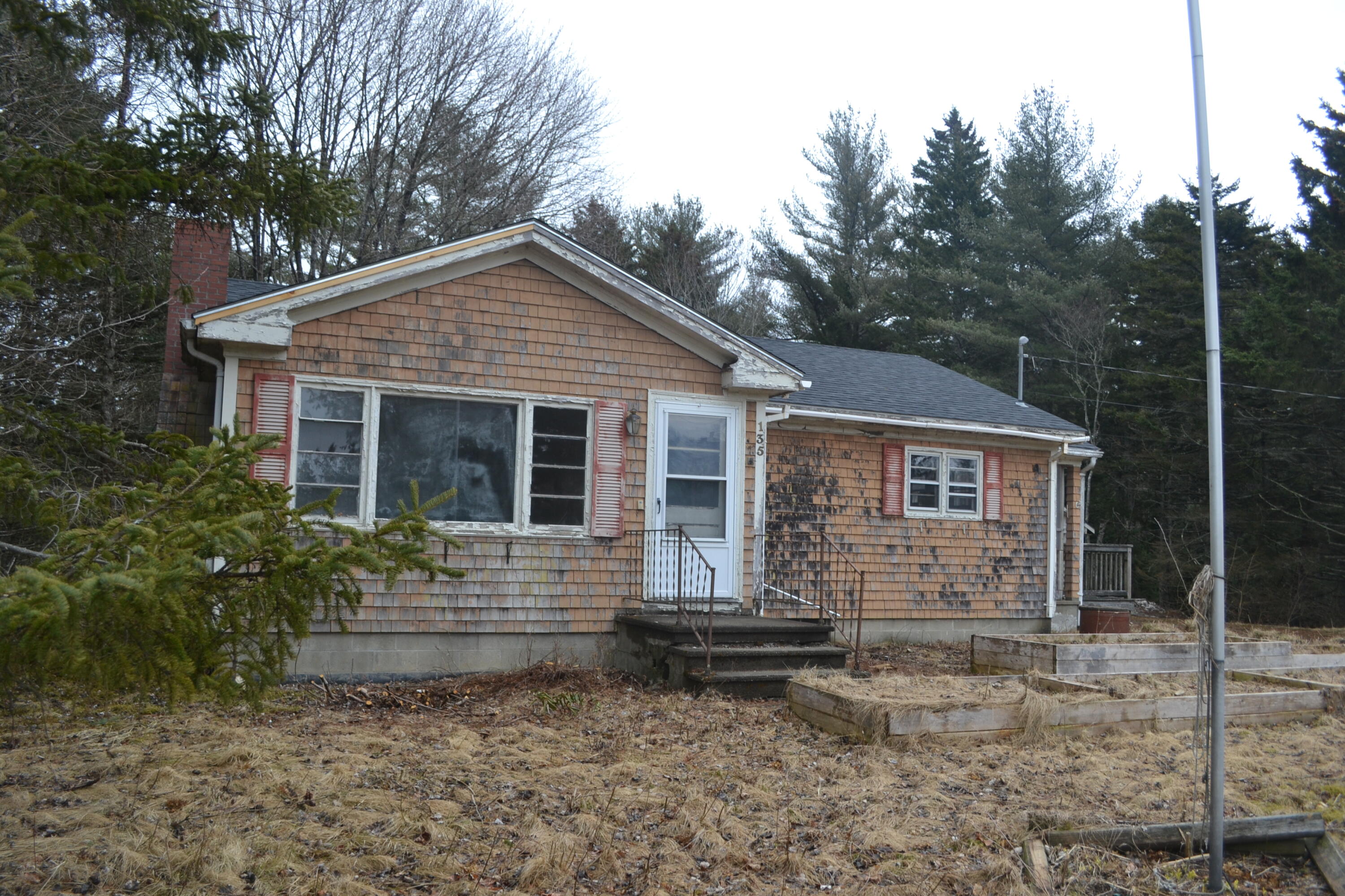 135 Jacksonville Road East Machias, ME 04630 - Photo 3 of 15 DSC_0004