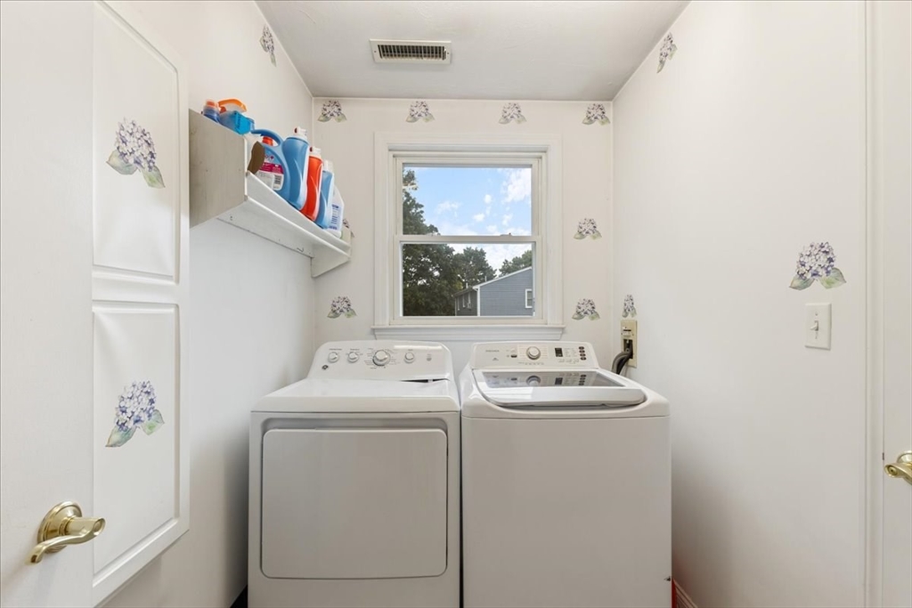 9 Georgia Drive Walpole, MA 02081 - Photo 37 of 42 a utility room with dryer and washer