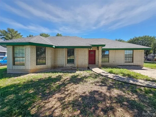 front view of house with a yard