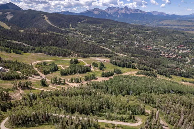 $3,225,000 | 11 Horseshoe Lane, Mountain Village, CO 81435