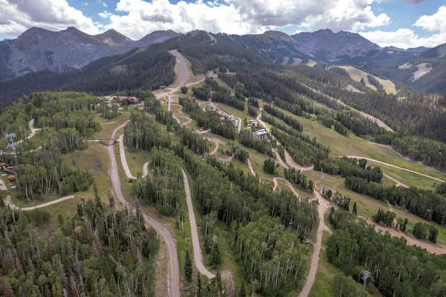 $3,225,000 | 11 Horseshoe Lane, Mountain Village, CO 81435