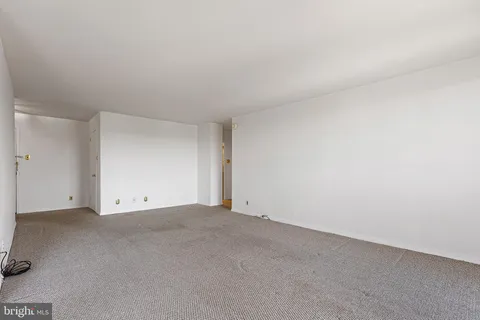 $180,000 | 2401 Pennsylvania Avenue, Unit 715, Wilmington, DE 19806