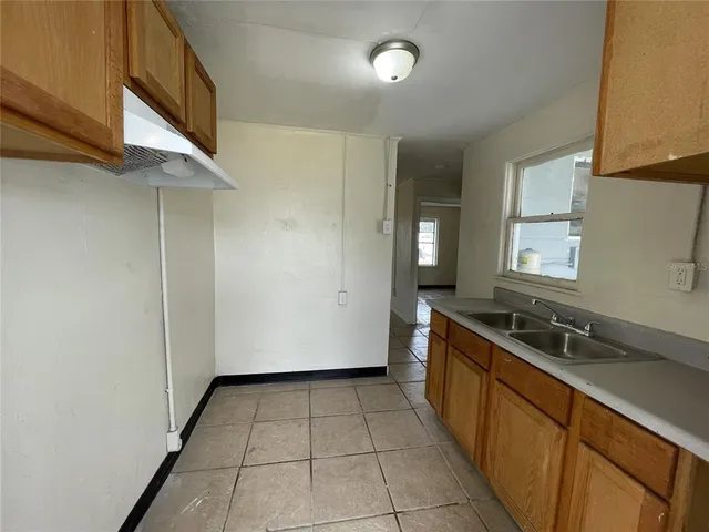 $675 | 242 C Street, Lake Wales, FL 33853