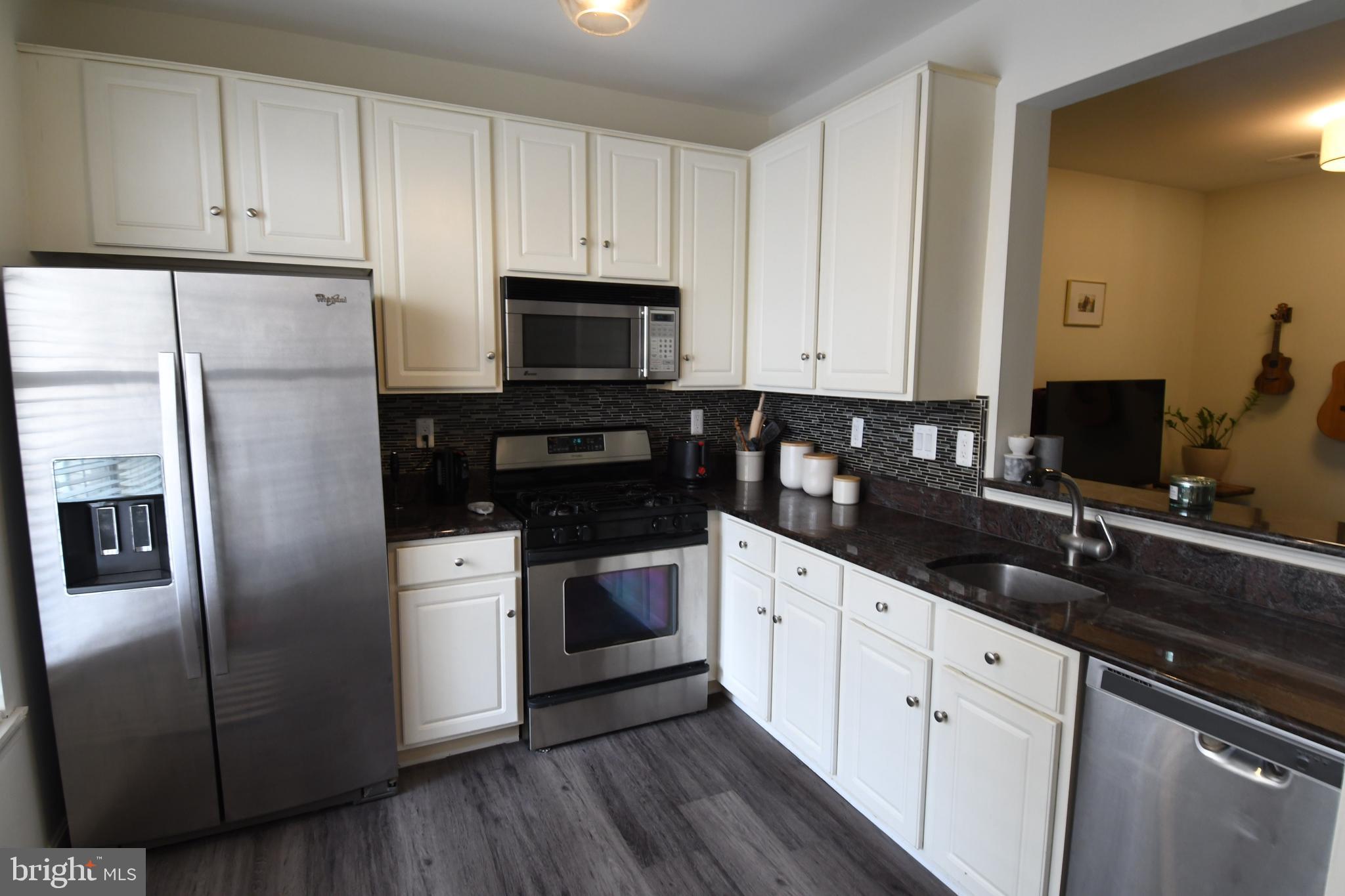 1300 Windleaf Drive, Unit 151 Reston, VA 20194 - Photo 22 of 23 Gallery Image 22