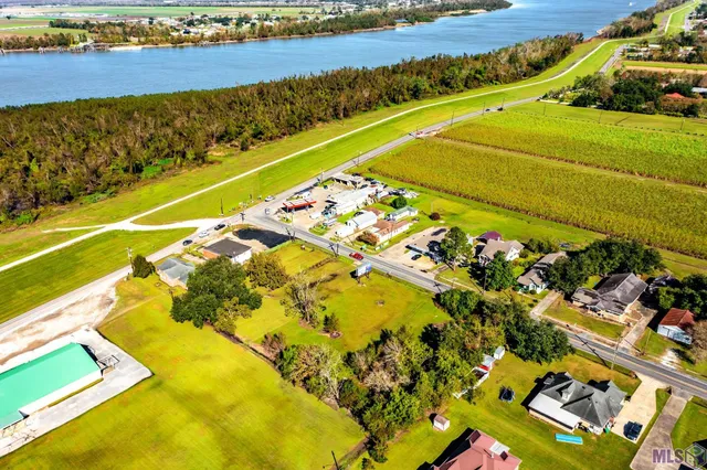 $75,000 | 2132 La Highway, Vacherie, LA 70090