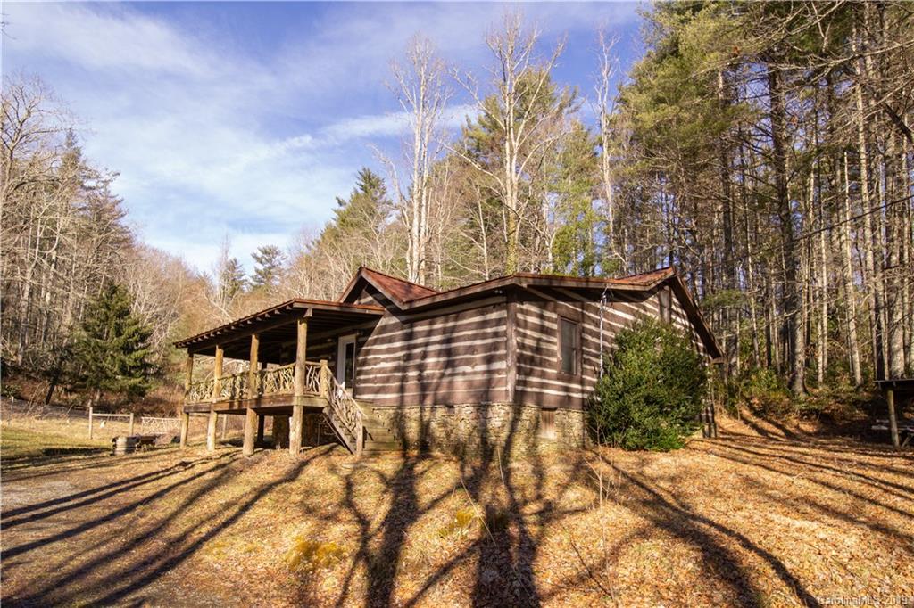 1400 Hicks Road Highlands, NC 28741 - Photo 1 of 35 Gallery Image 1