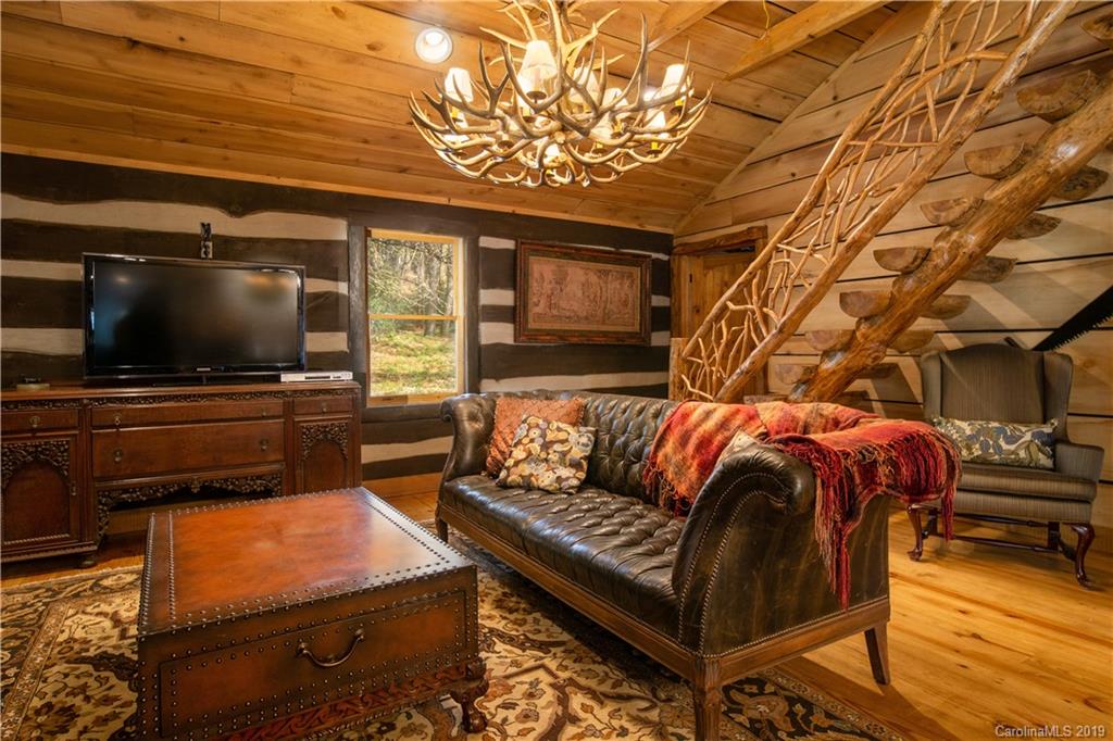 1400 Hicks Road Highlands, NC 28741 - Photo 4 of 35 Gallery Image 4