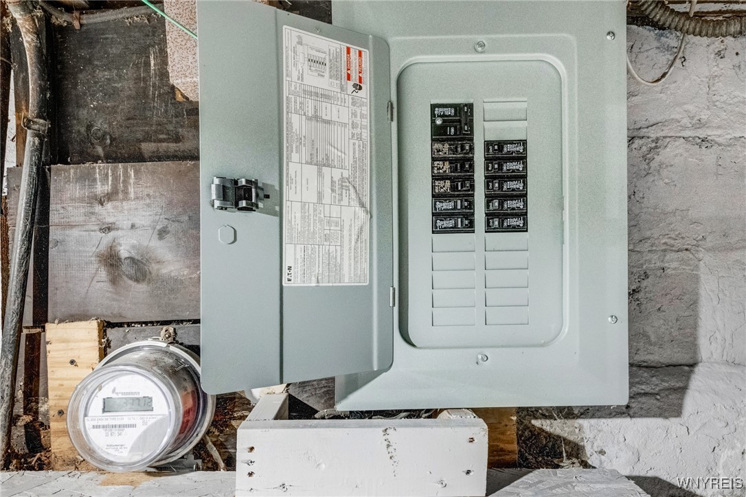 34 Rogers Avenue Buffalo, NY 14211 - Photo 42 of 47