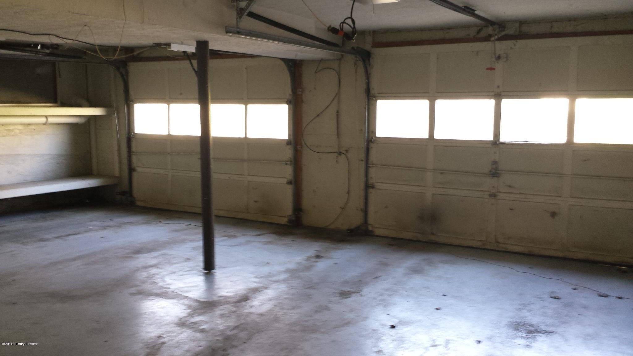5902 Stone Bluff Road Louisville, KY 40291 - Photo 18 of 19 large 2.5 car garage