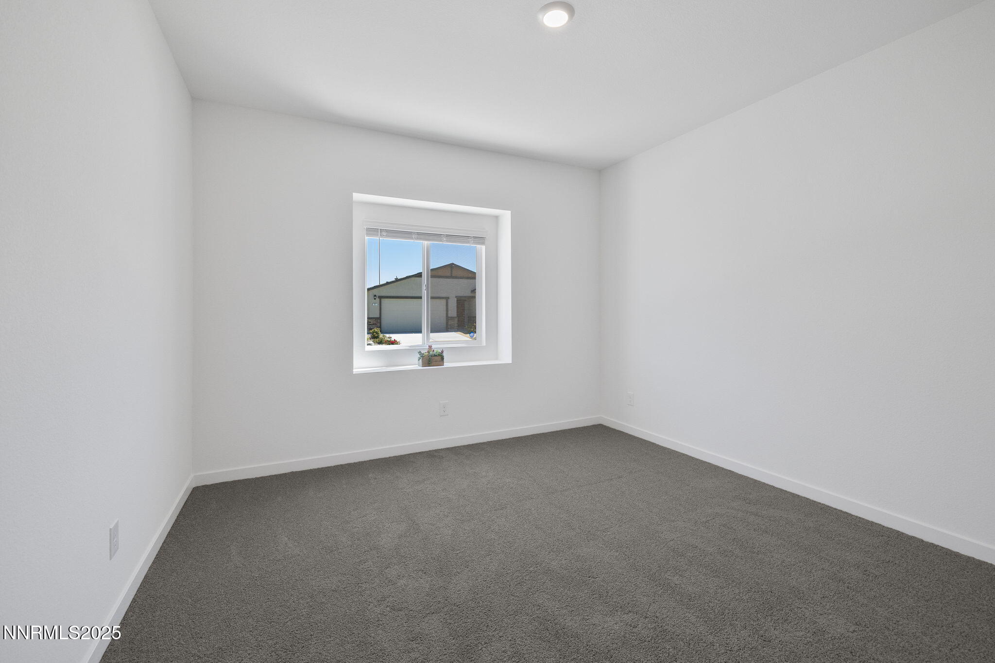 847 Schell Crk Drive Dayton, NV 89403 - Photo 17 of 31