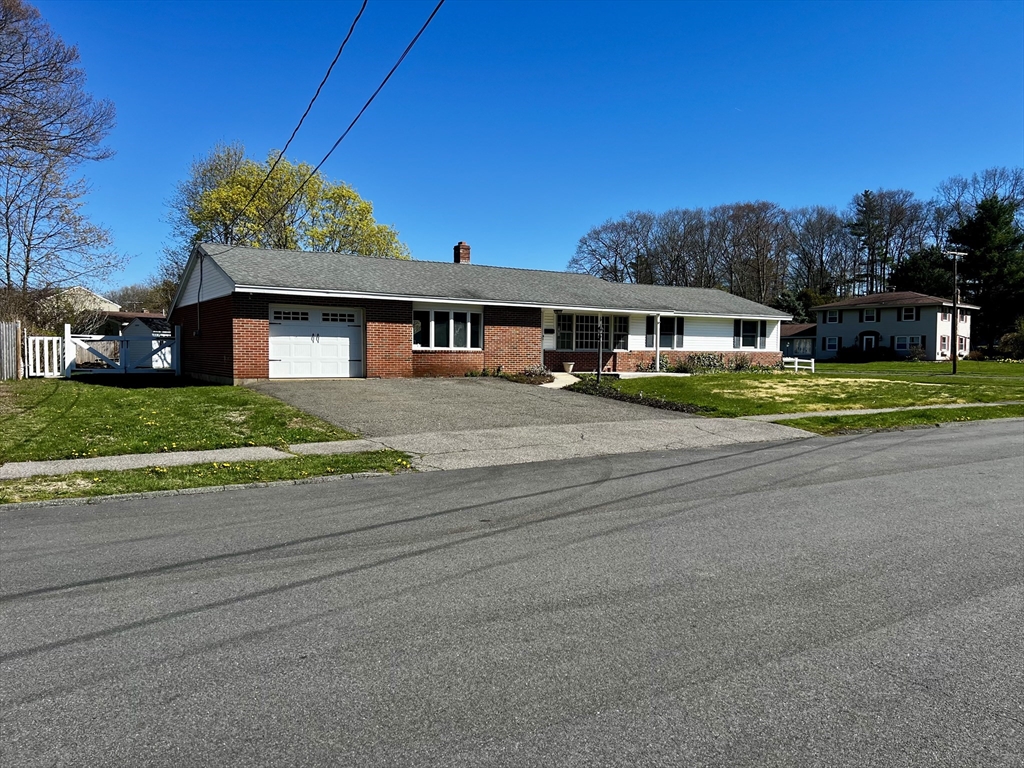 1 Perkins Road Danvers, MA 01923 - Photo 3 of 25