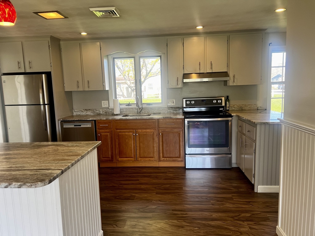 1 Perkins Road Danvers, MA 01923 - Photo 10 of 25